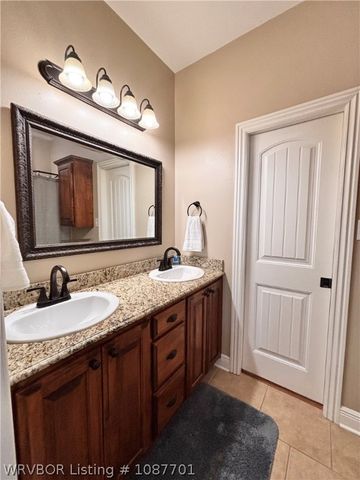 12912 Diamond Lane, Fort Smith, AR 72916