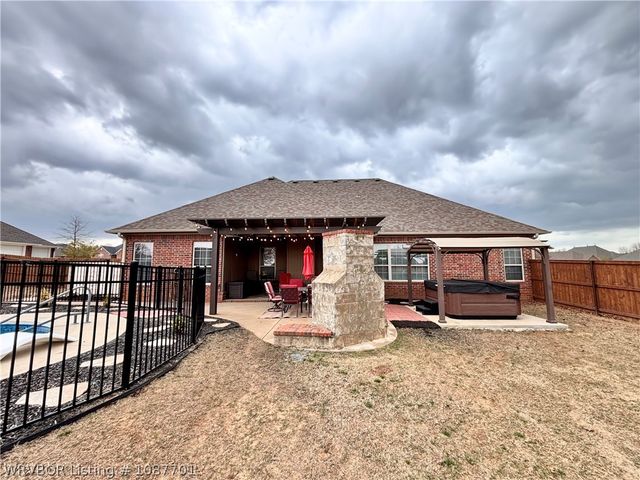 12912 Diamond Lane, Fort Smith, AR 72916