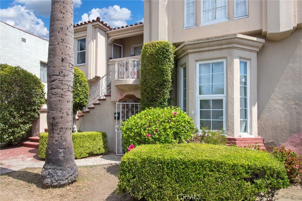 1222 S Cloverdale, Los Angeles, CA 90019 — photo 3