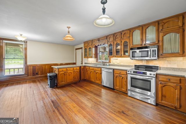 438 Simmons Street, Lawrenceville, GA 30046