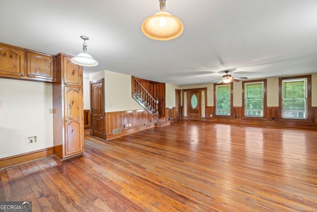 438 Simmons Street, Lawrenceville, GA 30046