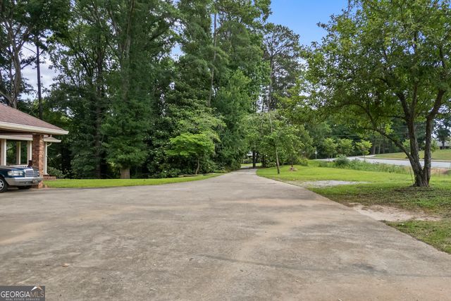 438 Simmons Street, Lawrenceville, GA 30046