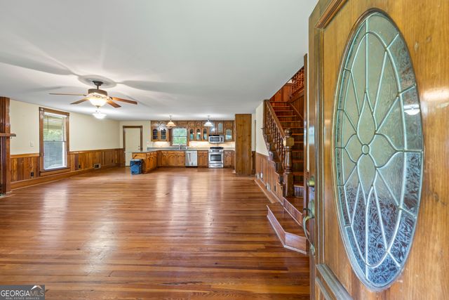 438 Simmons Street, Lawrenceville, GA 30046