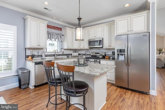 129 WEATHERBY LN, Glassboro, NJ 08028