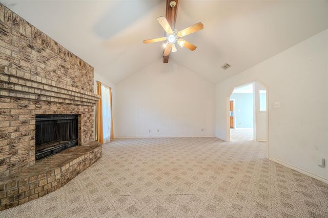 304 Chickasaw Trail, Gilmer, TX 75644