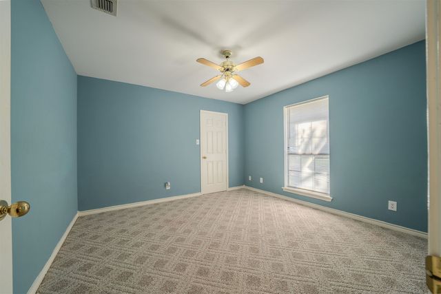 304 Chickasaw Trail, Gilmer, TX 75644