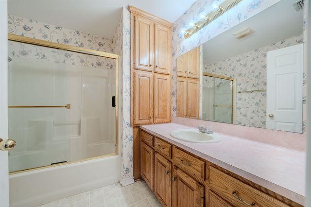 304 Chickasaw Trail, Gilmer, TX 75644