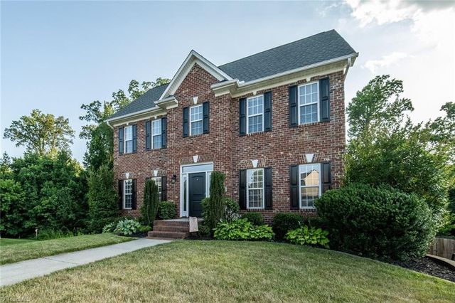 6902 Prairie Grove Drive, Clemmons, NC 27012