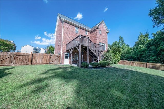 6902 Prairie Grove Drive, Clemmons, NC 27012