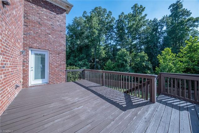 6902 Prairie Grove Drive, Clemmons, NC 27012