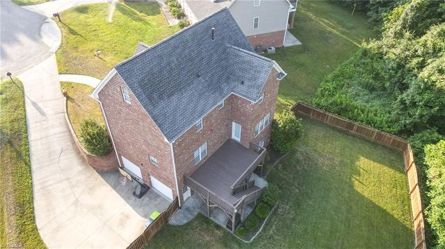 6902 Prairie Grove Drive, Clemmons, NC 27012