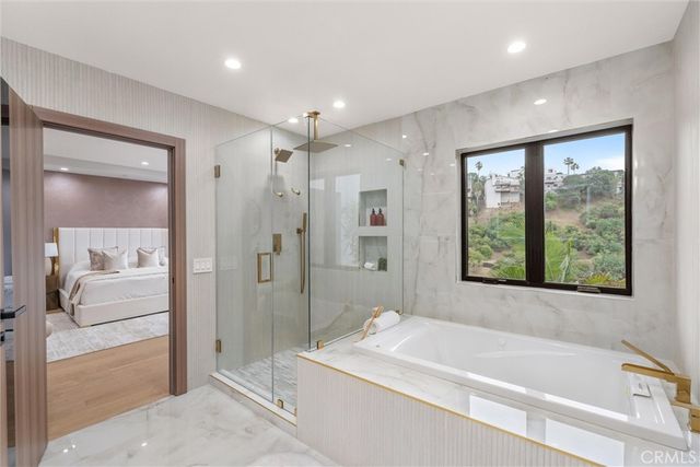 6438 Georgius, Los Angeles, CA 90068