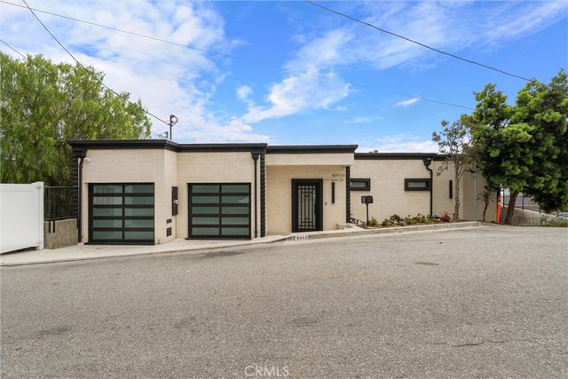 6438 Georgius, Los Angeles, CA 90068