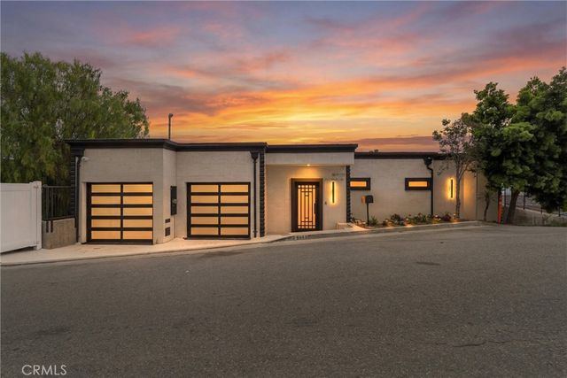 6438 Georgius, Los Angeles, CA 90068
