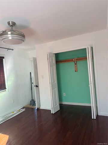 26 Circle Drive, Hempstead, NY 11550
