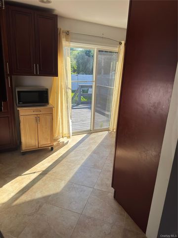 26 Circle Drive, Hempstead, NY 11550
