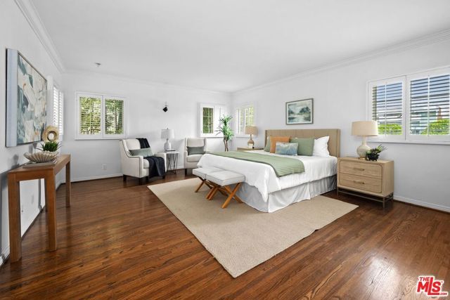 432 Smithwood Drive, Beverly Hills, CA 90212