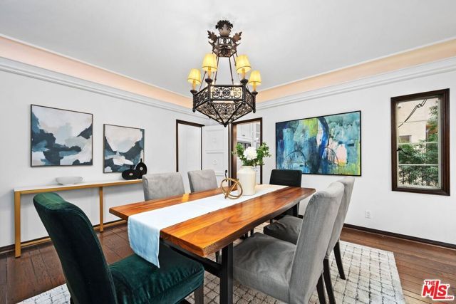 432 Smithwood Drive, Beverly Hills, CA 90212