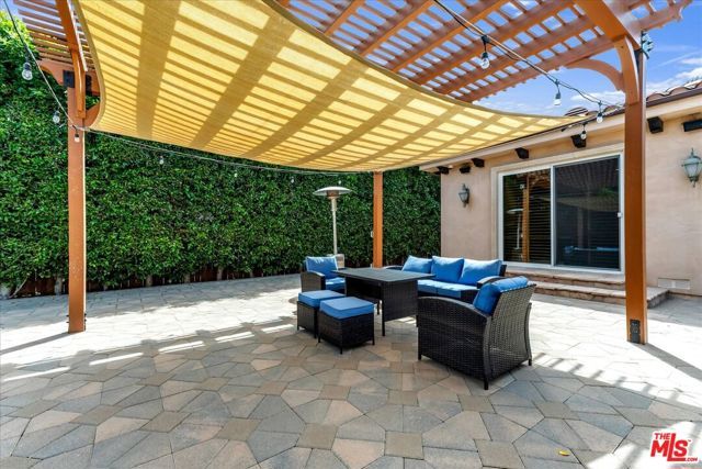 5310 Leghorn Avenue, Sherman Oaks, CA 91401