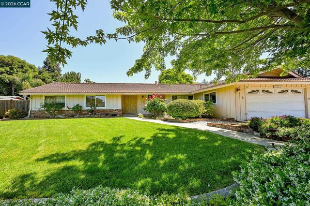 1162 Ridgewood Dr, Concord, CA 94518