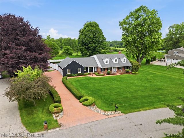 68163 Frampton Drive, Washington, MI 48095