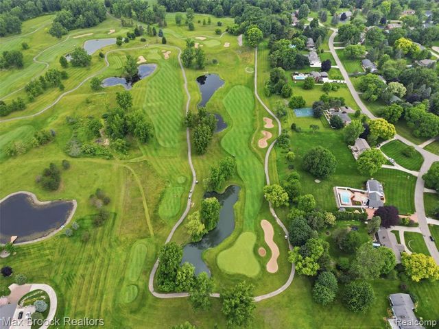 68163 Frampton Drive, Washington, MI 48095