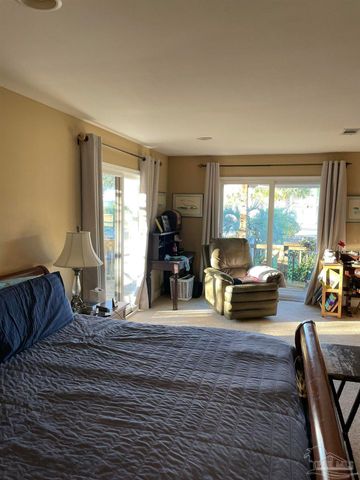 14 Sabine Dr, Pensacola Beach, FL 32561