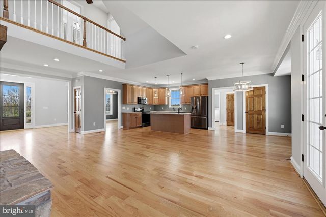 325 DEHAVEN DR, Clear Brook, VA 22624