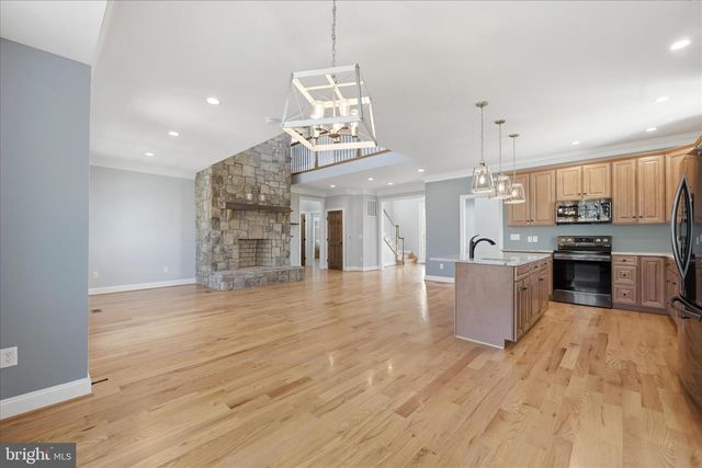325 DEHAVEN DR, Clear Brook, VA 22624