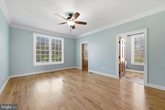 325 DEHAVEN DR, Clear Brook, VA 22624
