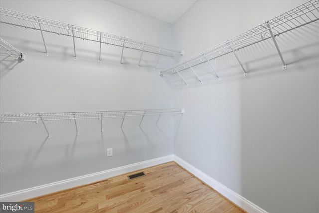 325 DEHAVEN DR, Clear Brook, VA 22624