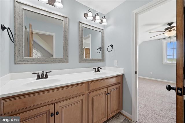 325 DEHAVEN DR, Clear Brook, VA 22624