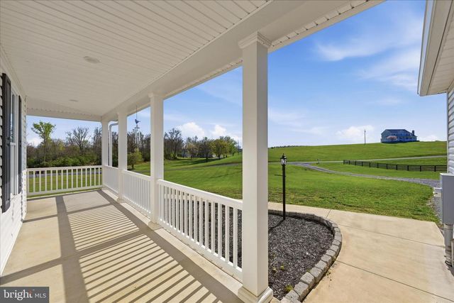 325 DEHAVEN DR, Clear Brook, VA 22624