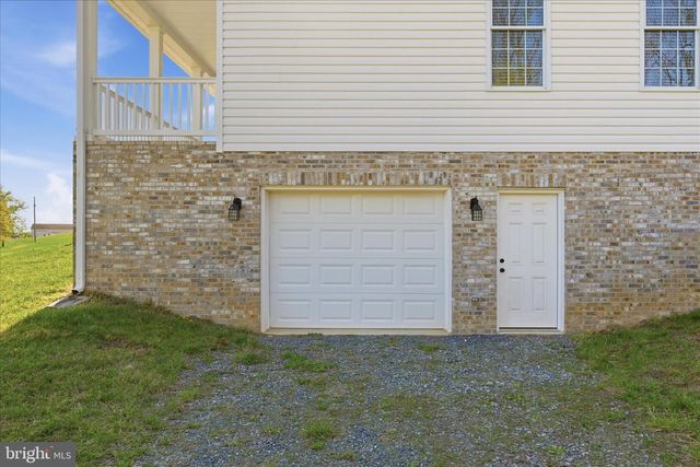 325 DEHAVEN DR, Clear Brook, VA 22624