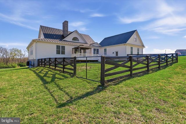 325 DEHAVEN DR, Clear Brook, VA 22624
