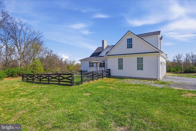 325 DEHAVEN DR, Clear Brook, VA 22624