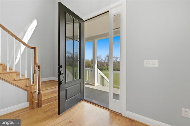325 DEHAVEN DR, Clear Brook, VA 22624