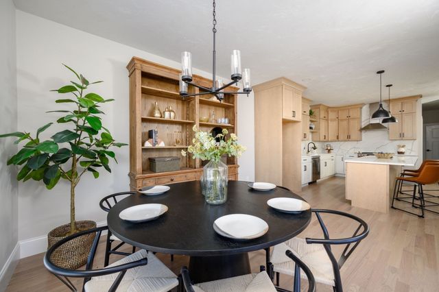 78 Metacomet Road 78, West Bridgewater, MA 02379