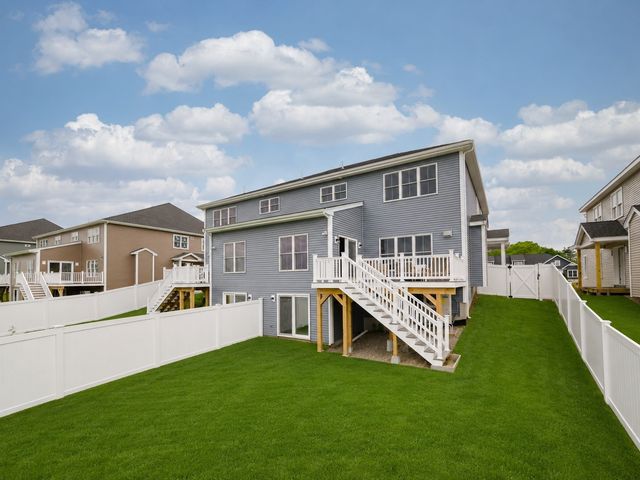 78 Metacomet Road 78, West Bridgewater, MA 02379
