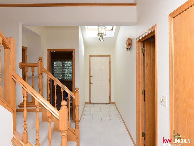 6544 Darlington Court, Lincoln, NE 68510