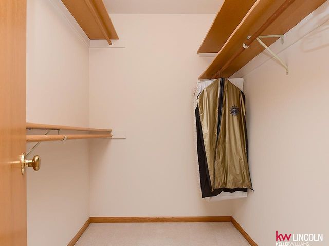 6544 Darlington Court, Lincoln, NE 68510