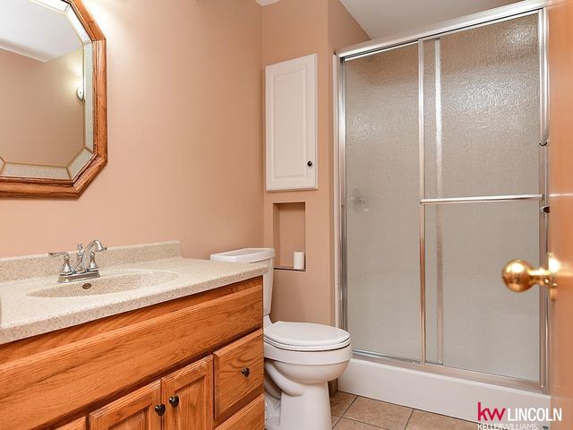 6544 Darlington Court, Lincoln, NE 68510