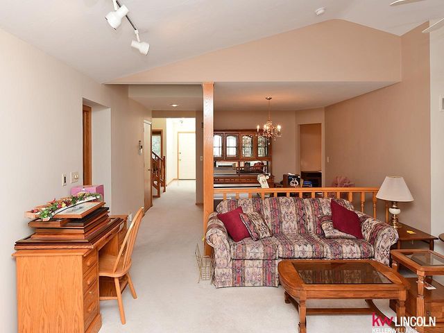 6544 Darlington Court, Lincoln, NE 68510