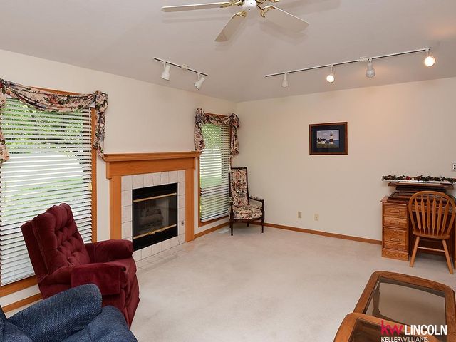 6544 Darlington Court, Lincoln, NE 68510
