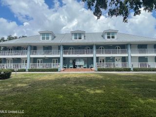 1282 Beach Boulevard, 106, Biloxi, MS 39530