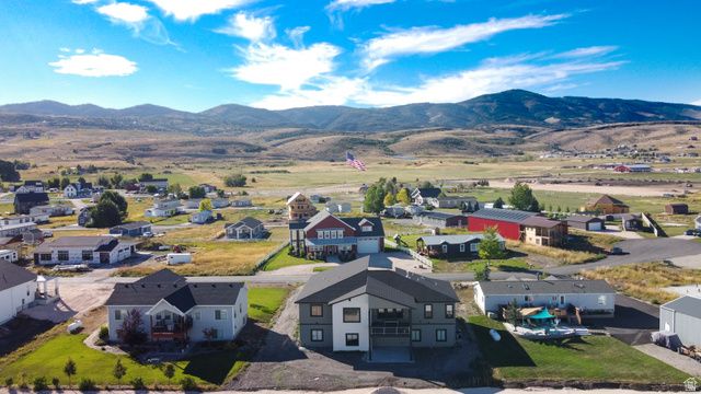 564 S STUMP RD, Garden City, UT 84028