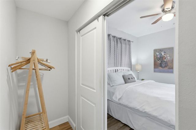 855 28TH AVENUE N, St Petersburg, FL 33704
