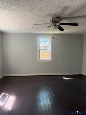 662 Wise Ave, Petersburg, VA 23803