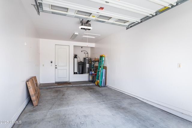 12040 N SAGUARO Boulevard 104, Fountain Hills, AZ 85268