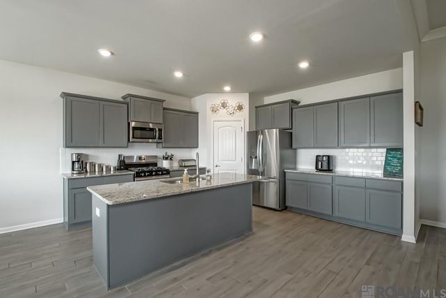 8772 Tatler St, Denham Springs, LA 70706